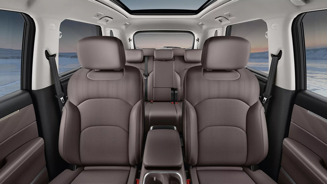 MG Hector Tomahawk PHEV Interior