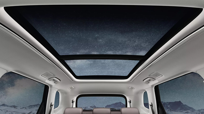 MG Hector Tomahawk PHEV Sunroof